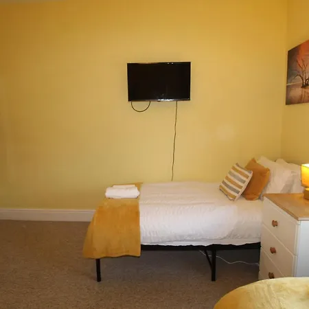 Holiday home Somerset House